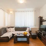 With Parking Space - Brac - 16923 Apartamento *
